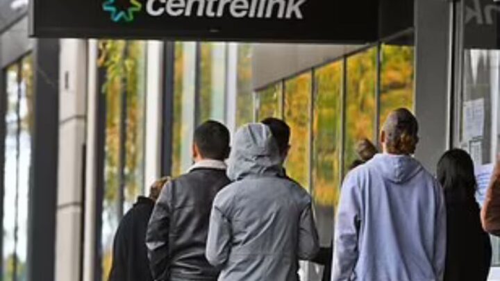 receive Centrelink payments